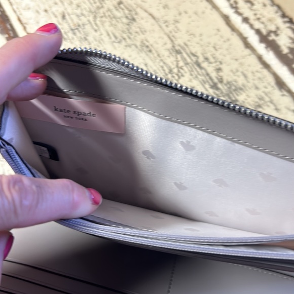 NWOT Kate spade wallet - Picture 5 of 7